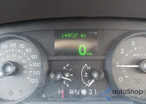 2010 Mercury Grand Marquis Ls (Fleet Only) из США, поврежденный, VIN 2MEBM7FV1AX600648